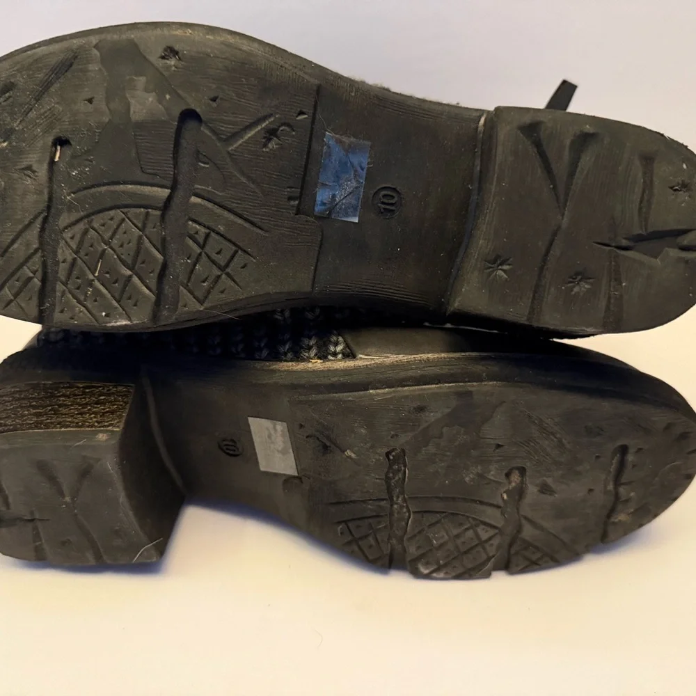 Muk Luks Black Ankle Boots with Knit Accent - Picture 4 of 4